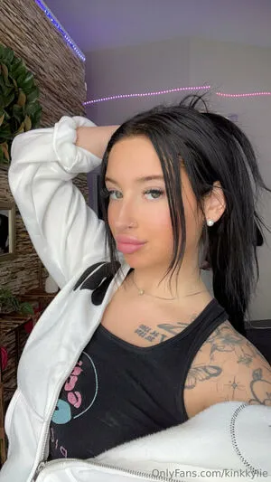 Kinkkylie OnlyFans Leaked Free Thumbnail Picture - #wZAzl6yIls