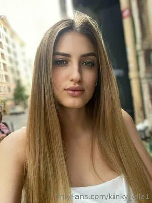 Kinky Ella1 OnlyFans Leaked Free Thumbnail Picture - #dLUvEmRMR1