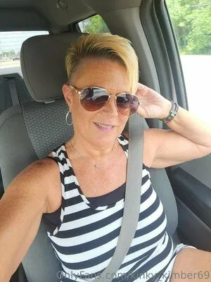 Kinky Kimber OnlyFans Leaked Free Thumbnail Picture - #EMe2P3ql0j
