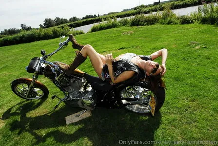 Kinky Lady Amsterdam OnlyFans Leaked Free Thumbnail Picture - #Xyu3HfKx6o