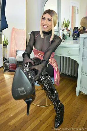 Kinkybellahart OnlyFans Leaked Free Thumbnail Picture - #aDYbWRzBHK