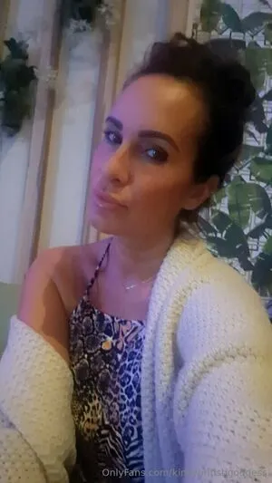 kinkybritishgoddess OnlyFans Leaked Free Thumbnail Picture - #09HwRFSUTY