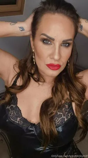 kinkybritishgoddess OnlyFans Leaked Free Thumbnail Picture - #8SBg872o38