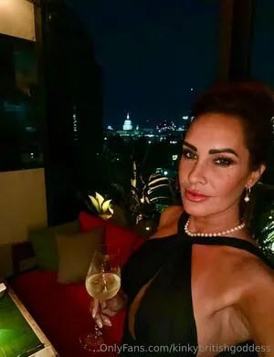 kinkybritishgoddess OnlyFans Leaked Free Thumbnail Picture - #FagQ4SGwnS