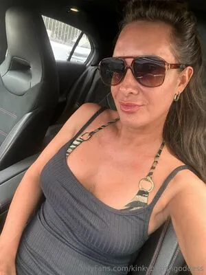 kinkybritishgoddess OnlyFans Leaked Free Thumbnail Picture - #fcniOxmjwo