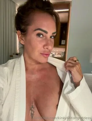 kinkybritishgoddess OnlyFans Leaked Free Thumbnail Picture - #g0ZnPSny3s