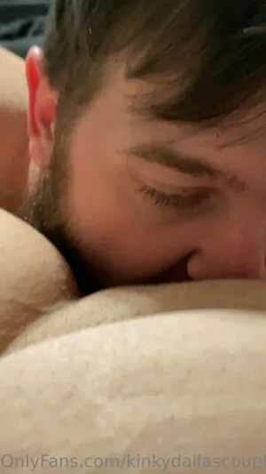 Kinkydallascouple OnlyFans Leaked Free Thumbnail Picture - #RYknJLegDT