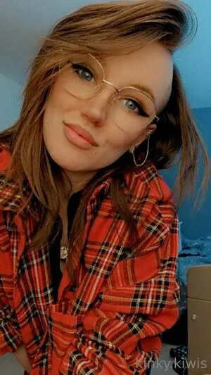 Kinkykiwisx OnlyFans Leaked Free Thumbnail Picture - #N26jVTnZTB