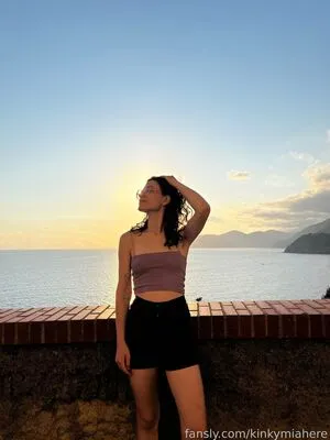 Kinkymiahere OnlyFans Leaked Free Thumbnail Picture - #3NJbKOtPdC