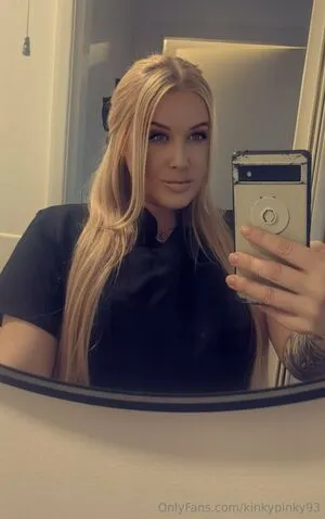 Kinkypinky93 OnlyFans Leaked Free Thumbnail Picture - #8g7zCGCoC0