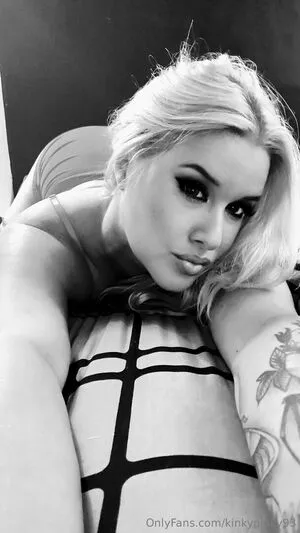 Kinkypinky93 OnlyFans Leaked Free Thumbnail Picture - #tFiX18hQX6