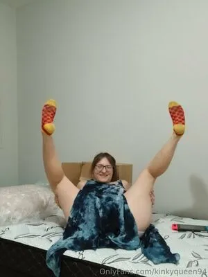 Kinkyqueen94 OnlyFans Leaked Free Thumbnail Picture - #xXdChVqBck