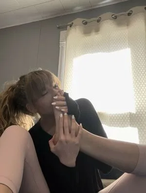 Kinkyvixen OnlyFans Leaked Free Thumbnail Picture - #3RMLO49w0t