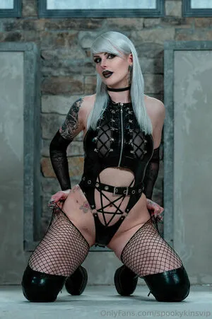 Kinpatsu Cosplay OnlyFans Leaked Free Thumbnail Picture - #KHaBUdaKBr