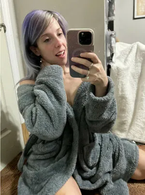 Kintinue OnlyFans Leaked Free Thumbnail Picture - #RxiHje7kJo