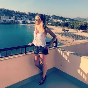 Kira Christin OnlyFans Leaked Free Thumbnail Picture - #fGURSC1kO1