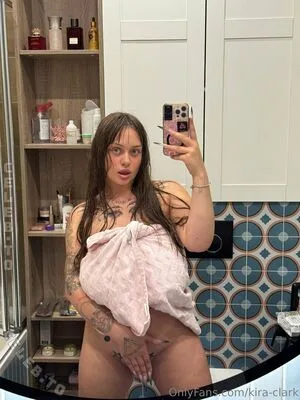 Kira Clark OnlyFans Leaked Free Thumbnail Picture - #CBbPVzxOS5