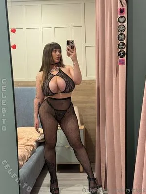 Kira Clark OnlyFans Leaked Free Thumbnail Picture - #wErjGQFfpq