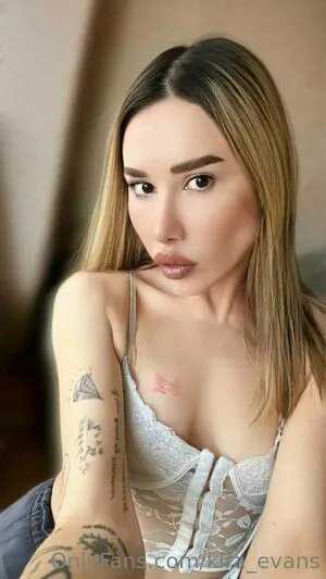 Kira Evans OnlyFans Leaked Free Thumbnail Picture - #yRGuzaZZCf