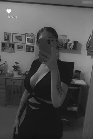 Kira Julie OnlyFans Leaked Free Thumbnail Picture - #IhO37wRSLh