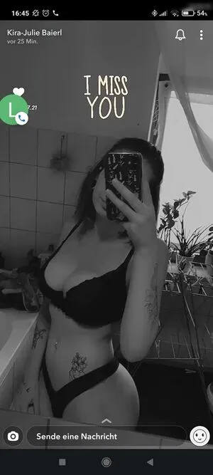 Kira Julie OnlyFans Leaked Free Thumbnail Picture - #eOIIF4KK9g