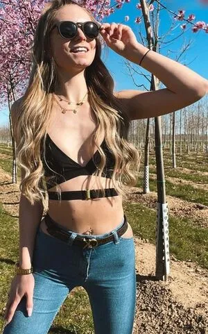 Kira Karambole OnlyFans Leaked Free Thumbnail Picture - #soi5hTT9hp
