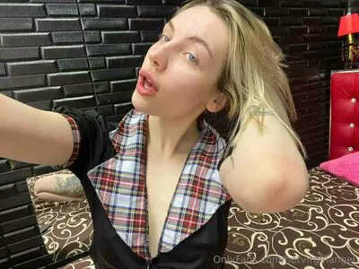 Kira Kitsune OnlyFans Leaked Free Thumbnail Picture - #3y5fnd6Lpw