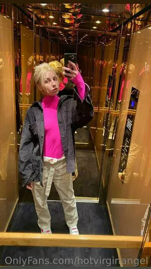 Kira Kitsune OnlyFans Leaked Free Thumbnail Picture - #EStntprR2R