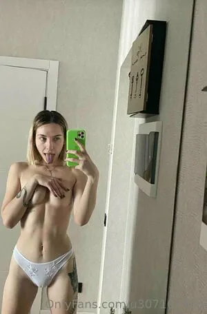 Kira Kitsune OnlyFans Leaked Free Thumbnail Picture - #VF7PqhUyd6