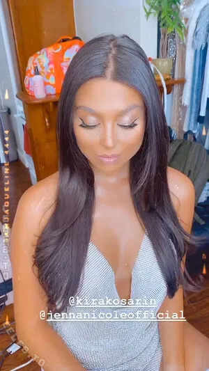 Kira Kosarin OnlyFans Leaked Free Thumbnail Picture - #5UUJ4LSKBM