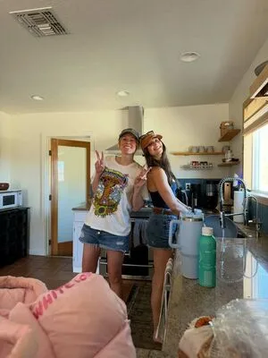 Kira Kosarin OnlyFans Leaked Free Thumbnail Picture - #CCOGVvtQYX