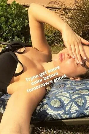 Kira Kosarin OnlyFans Leaked Free Thumbnail Picture - #GBJhenyXIt