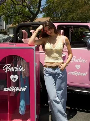 Kira Kosarin OnlyFans Leaked Free Thumbnail Picture - #QGtSDNomgd