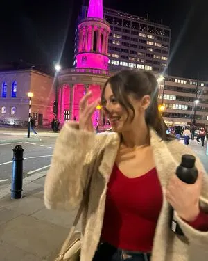Kira Kosarin OnlyFans Leaked Free Thumbnail Picture - #RB0kopVkbd