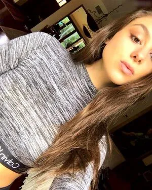 Kira Kosarin OnlyFans Leaked Free Thumbnail Picture - #S8z6rsxUZ7