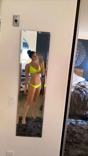 Kira Kosarin OnlyFans Leaked Free Thumbnail Picture - #U9iMfPy92e