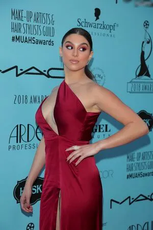 Kira Kosarin OnlyFans Leaked Free Thumbnail Picture - #ZDjJlAGVCD