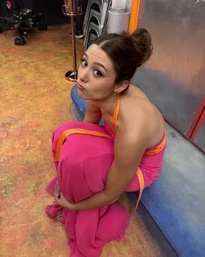 Kira Kosarin OnlyFans Leaked Free Thumbnail Picture - #ekSeqrbKmK