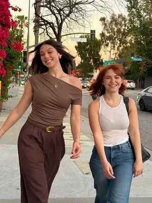 Kira Kosarin OnlyFans Leaked Free Thumbnail Picture - #ffgpMfTrCl