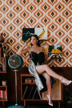 Kira Kosarin OnlyFans Leaked Free Thumbnail Picture - #hIBOQGjcU9