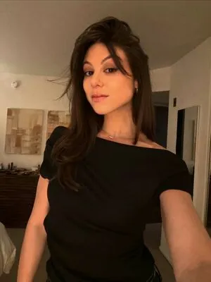 Kira Kosarin OnlyFans Leaked Free Thumbnail Picture - #rRH9SuQEAZ