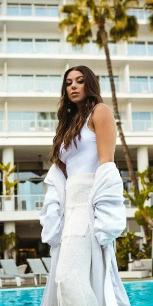Kira Kosarin OnlyFans Leaked Free Thumbnail Picture - #rTwjEoZOmH