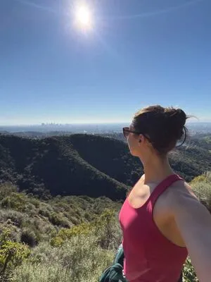 Kira Kosarin OnlyFans Leaked Free Thumbnail Picture - #vfctIsNMCB