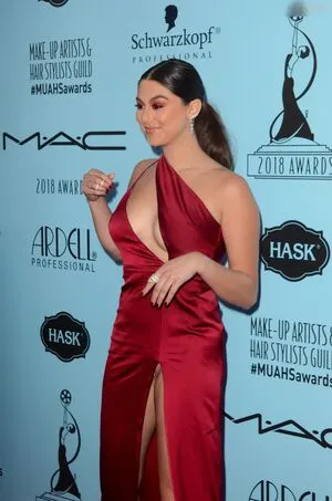 Kira Kosarin OnlyFans Leaked Free Thumbnail Picture - #z4B5zp7rD5