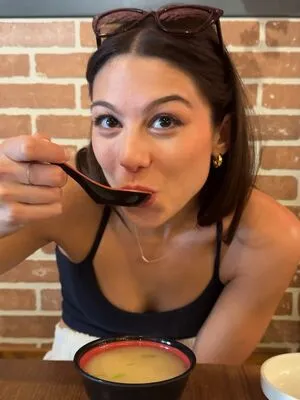 Kira Kosarin OnlyFans Leaked Free Thumbnail Picture - #zWs9JML0ec