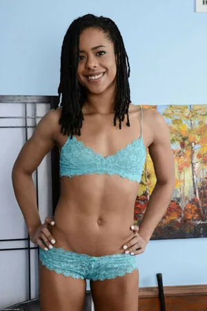 Kira Noir OnlyFans Leaked Free Thumbnail Picture - #uumMkOekfh