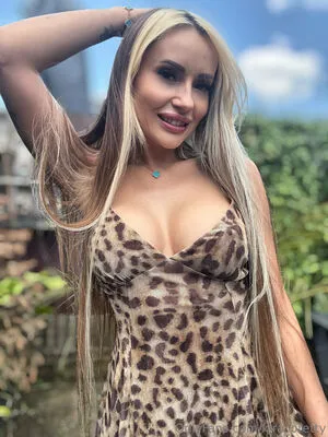 Kira Pretty OnlyFans Leaked Free Thumbnail Picture - #63FtILzdpg