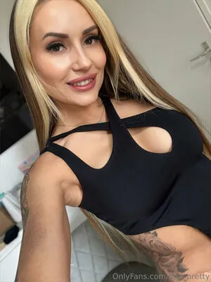 Kira Pretty OnlyFans Leaked Free Thumbnail Picture - #X9UKX0jdR7