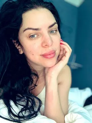 Kira Queen OnlyFans Leaked Free Thumbnail Picture - #VYtNxqWWXj