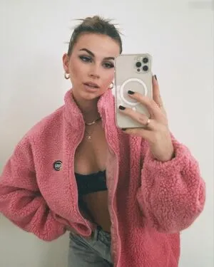 Kira Rodrigues OnlyFans Leaked Free Thumbnail Picture - #2ULvXeF0MN